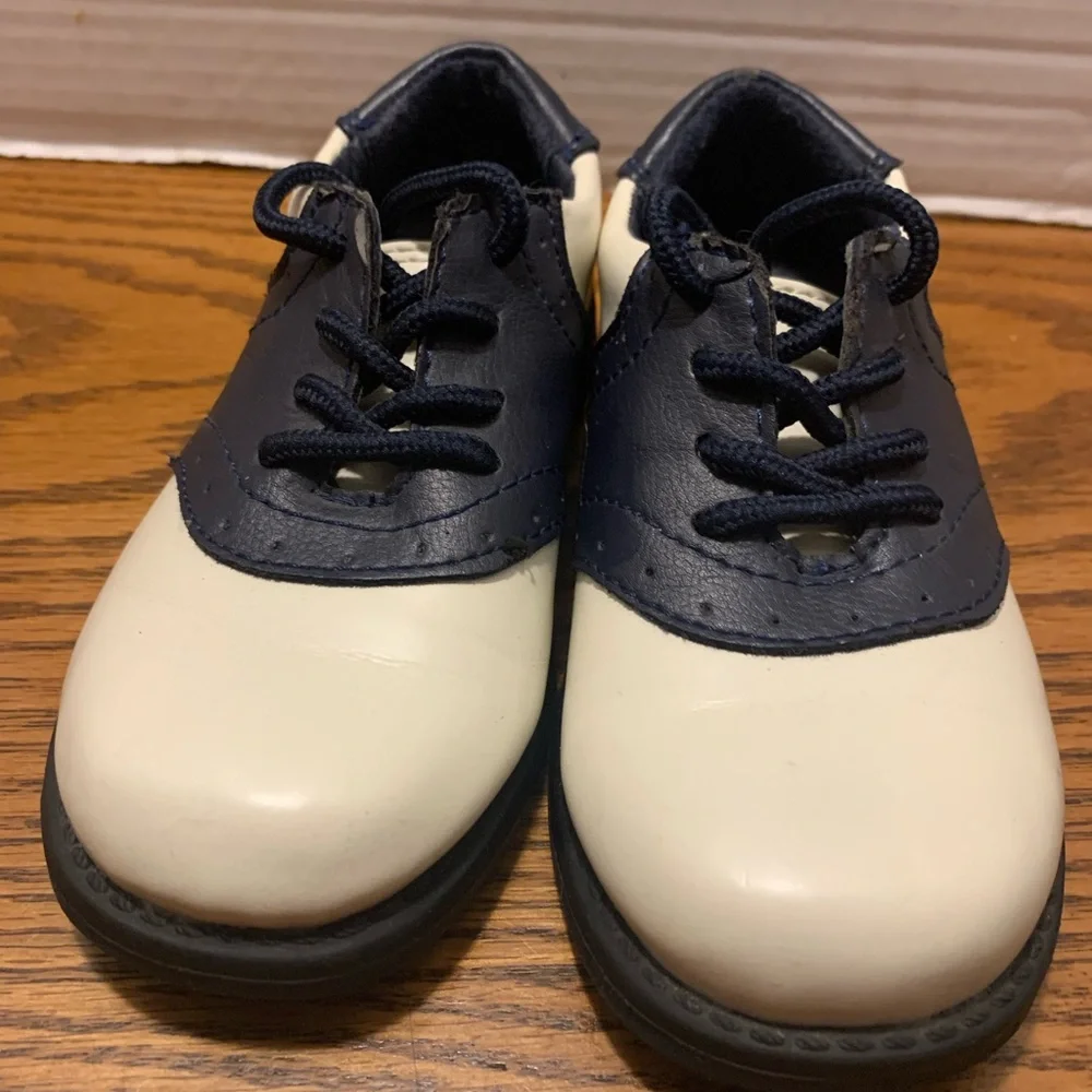 Classic Navy and cream Kids Shoes size8 royal wedding classic comfort school boy